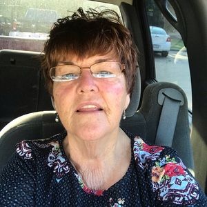 Meet your Posher, Ellen